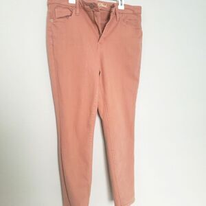 Universal Thread Jeans